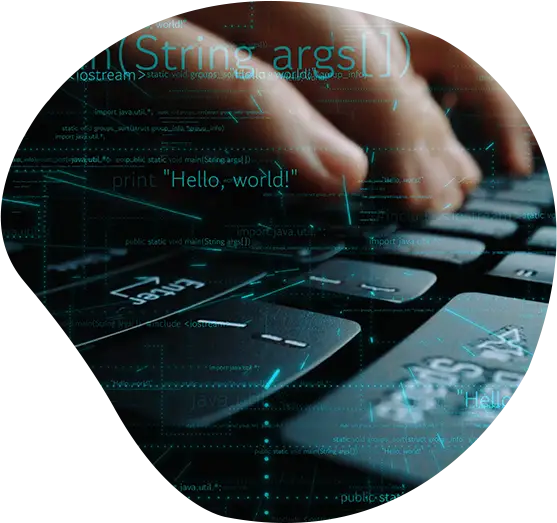 Hände tippen auf einer Tastatur