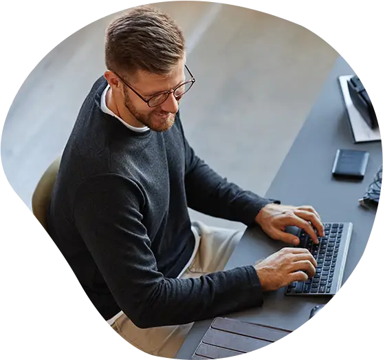 Ein Developer bei der Arbeit