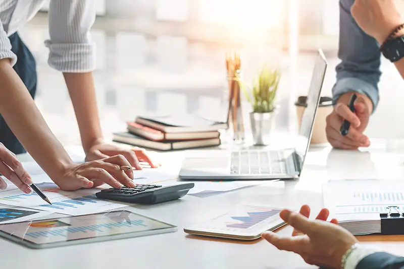 Projektteam bei der Besprechung